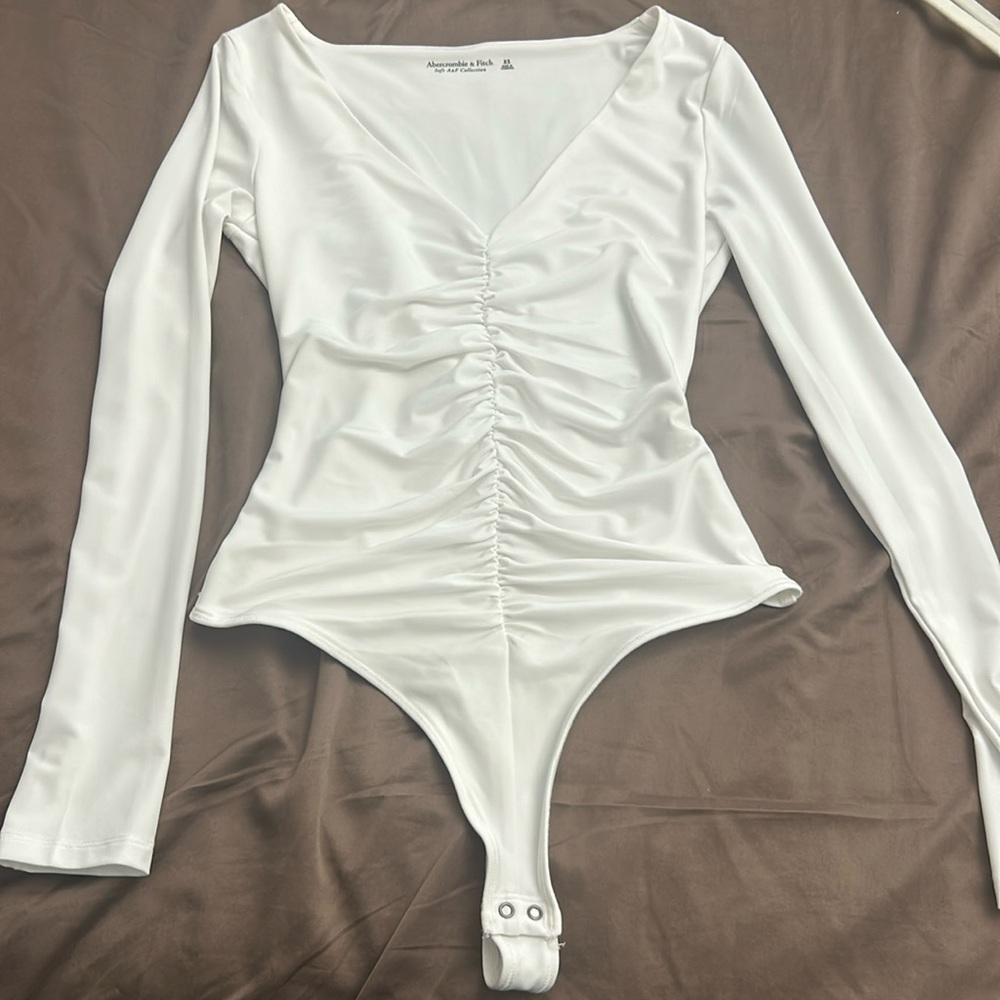 White long sleeve top, Abercrombie and fitch